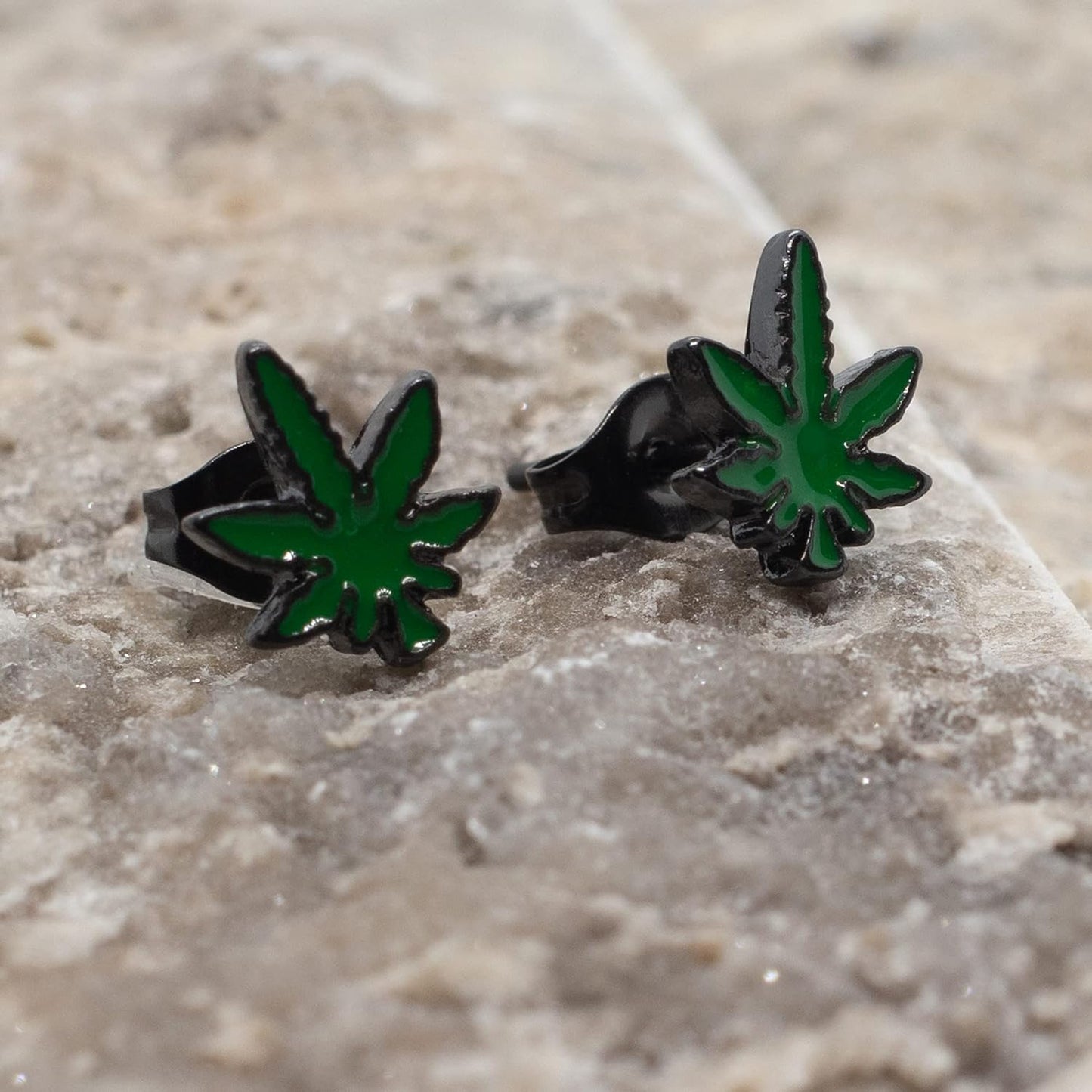 P2GO Pair of 316L Marijuana Leaf Pendant Stud Earrings Jewelry